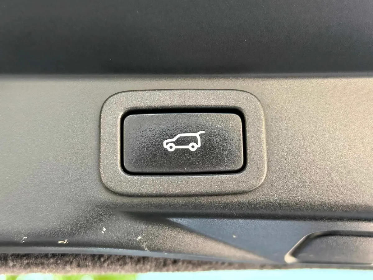 2018 Land Rover Range Rover Sport 3.0T 340HP V6 8AT,autocango,china used car exporter,china ev exporter,chinese used car exporter,chinese used ev exporter