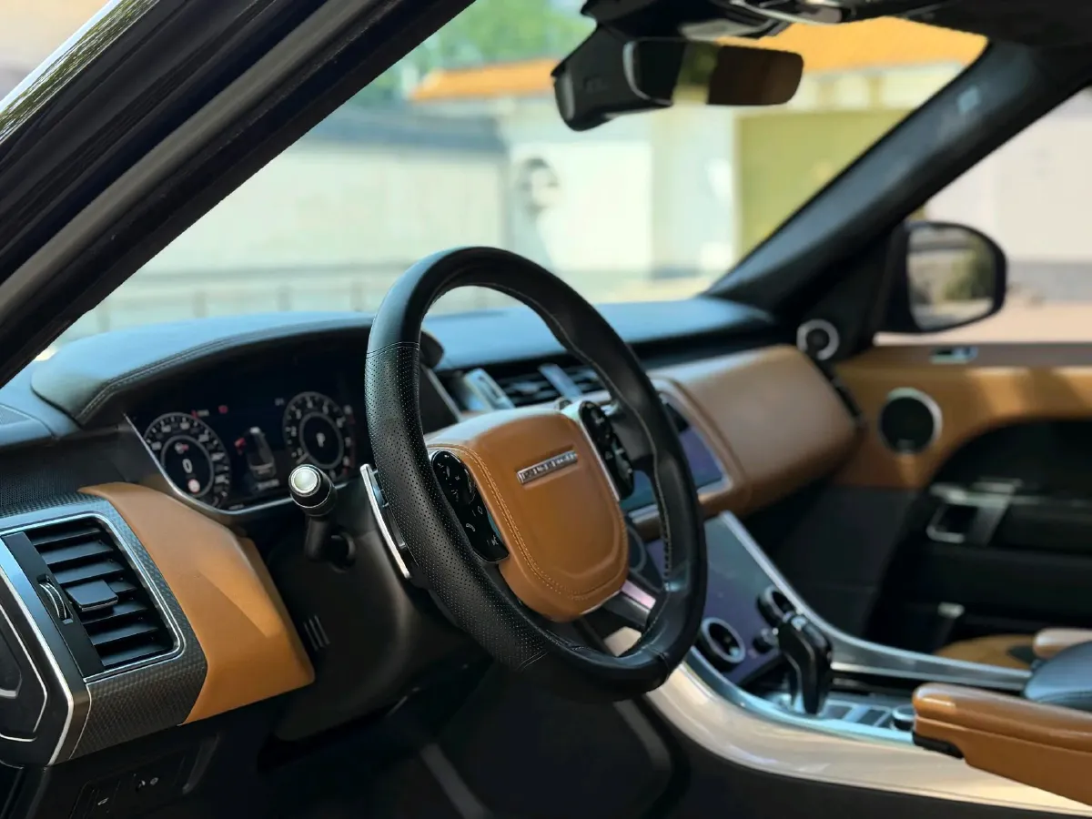 2018 Land Rover Range Rover Sport 3.0T 340HP V6 8AT,autocango,china used car exporter,china ev exporter,chinese used car exporter,chinese used ev exporter