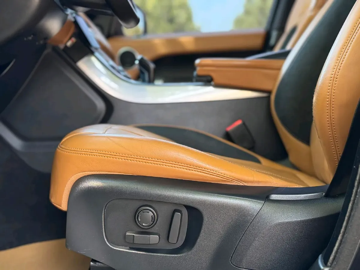 2018 Land Rover Range Rover Sport 3.0T 340HP V6 8AT,autocango,china used car exporter,china ev exporter,chinese used car exporter,chinese used ev exporter