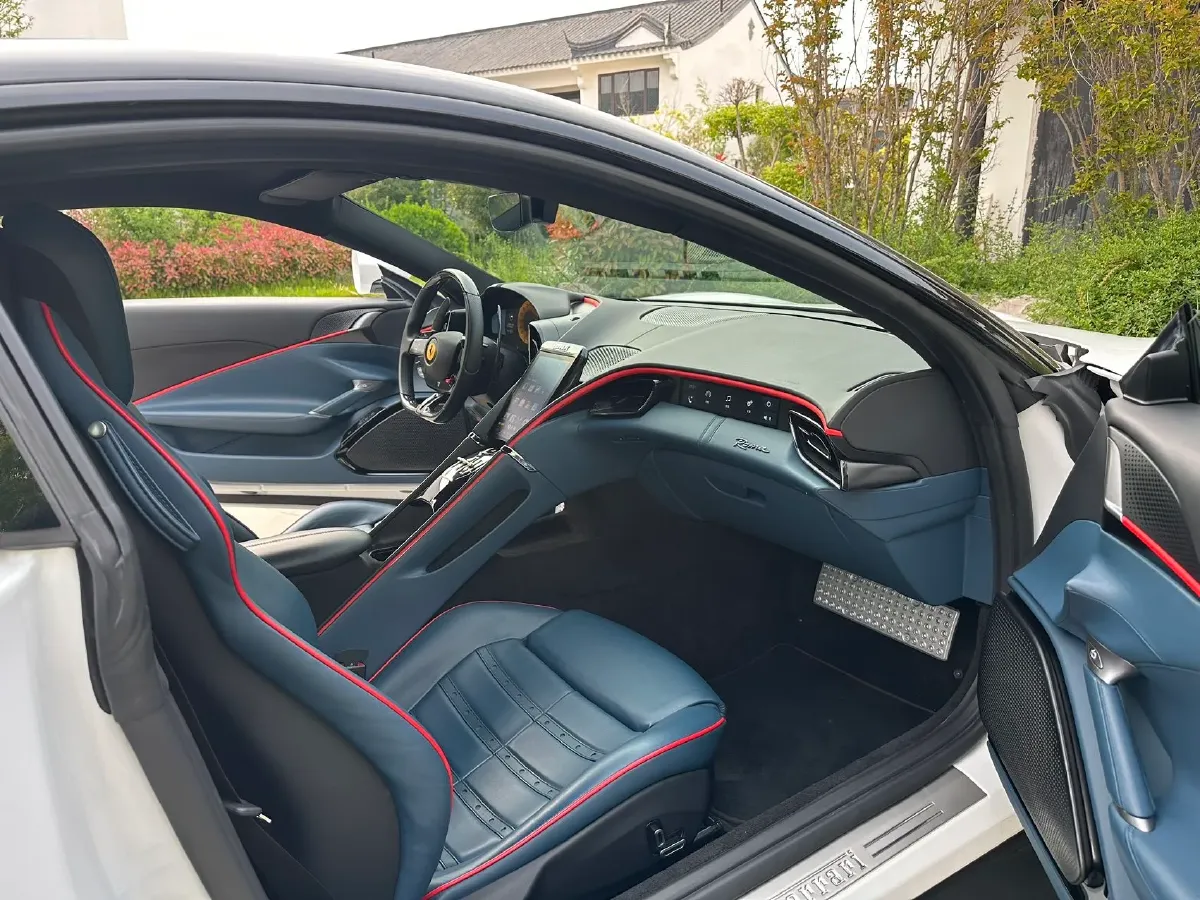 2020 Ferrari Roma 3.9T 620HP V8 8DCT,autocango,china used car exporter,china ev exporter,chinese used car exporter,chinese used ev exporter