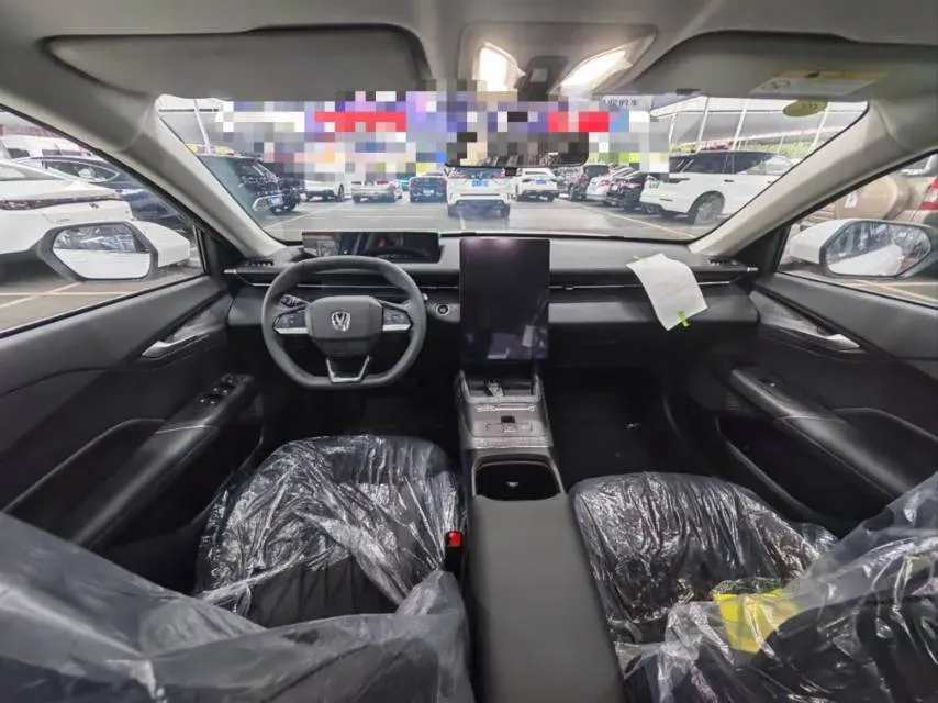 2025 ChangAn EadoPHEV 1.5L 98HP L4 E-CVT PHEV,autocango,china used car exporter,china ev exporter,chinese used car exporter,chinese used ev exporter