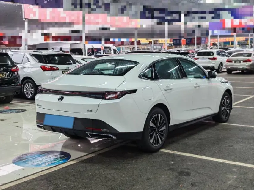 2025 ChangAn EadoPHEV 1.5L 98HP L4 E-CVT PHEV,autocango,china used car exporter,china ev exporter,chinese used car exporter,chinese used ev exporter