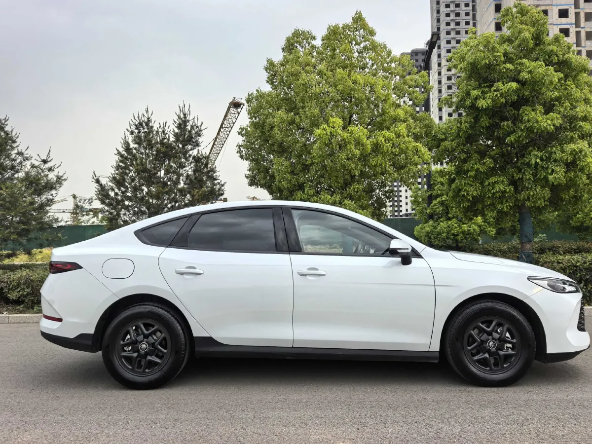 2025 BYD Qin Plus 1.5L 101HP L4 E-CVT PHEV 7.68KWH,autocango,china used car exporter,china ev exporter,chinese used car exporter,chinese used ev exporter