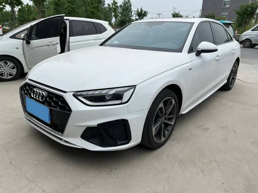 2020 Audi A4L 2.0T 190HP L4 7DCT,autocango,china used car exporter,china ev exporter,chinese used car exporter,chinese used ev exporter