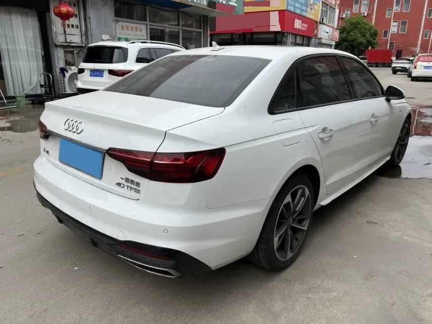 2020 Audi A4L 2.0T 190HP L4 7DCT,autocango,china used car exporter,china ev exporter,chinese used car exporter,chinese used ev exporter