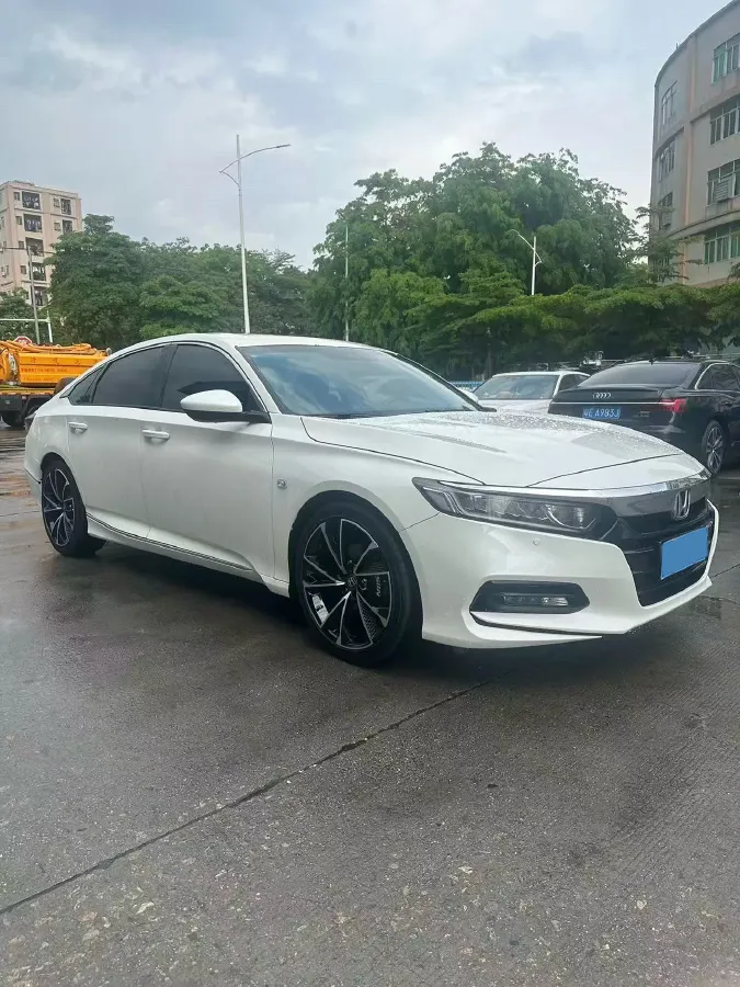 2018 Honda Accord 1.5T 177HP L4 CVT,autocango,china used car exporter,china ev exporter,chinese used car exporter,chinese used ev exporter