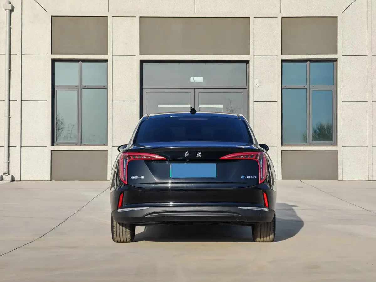 2022 HongQi E-QM5 BEV 54KWH,autocango,china used car exporter,china ev exporter,chinese used car exporter,chinese used ev exporter