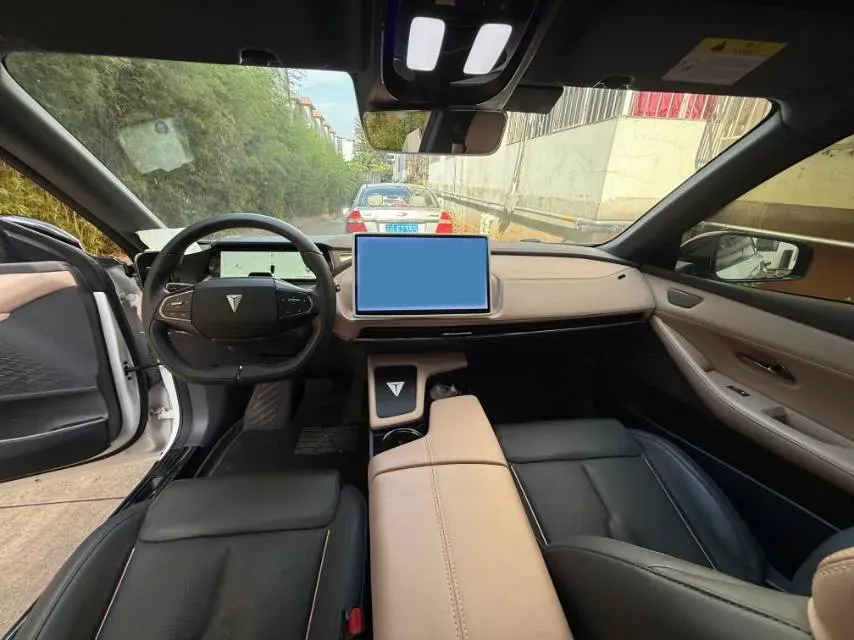 2022 DongFeng Forthing LingZhi EV BEV 68.4KWH,autocango,china used car exporter,china ev exporter,chinese used car exporter,chinese used ev exporter