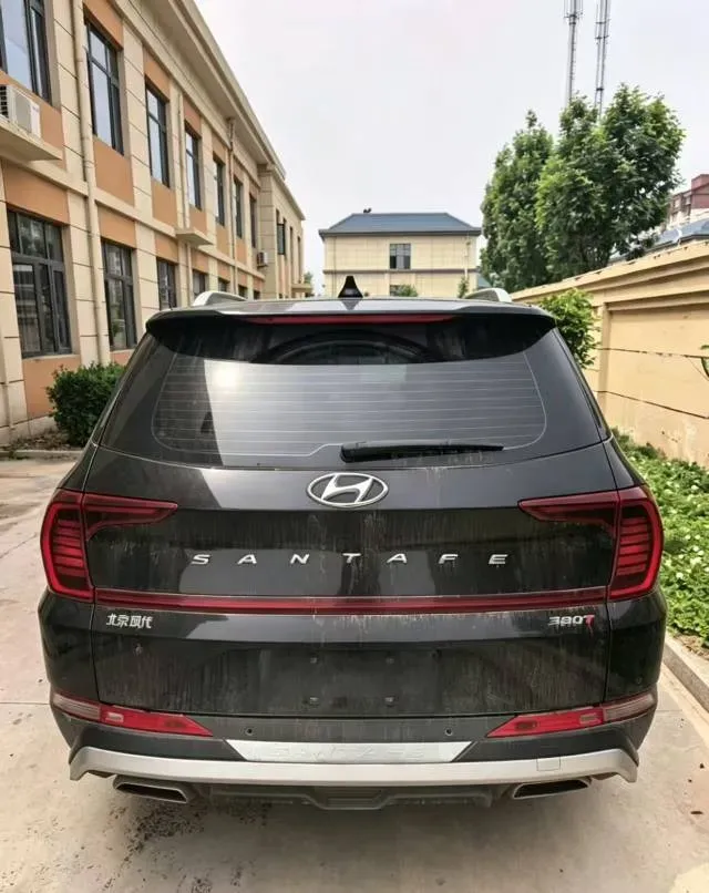 2020 Hyundai Santafe 2.0T 230HP L4 8AT,autocango,china used car exporter,china ev exporter,chinese used car exporter,chinese used ev exporter