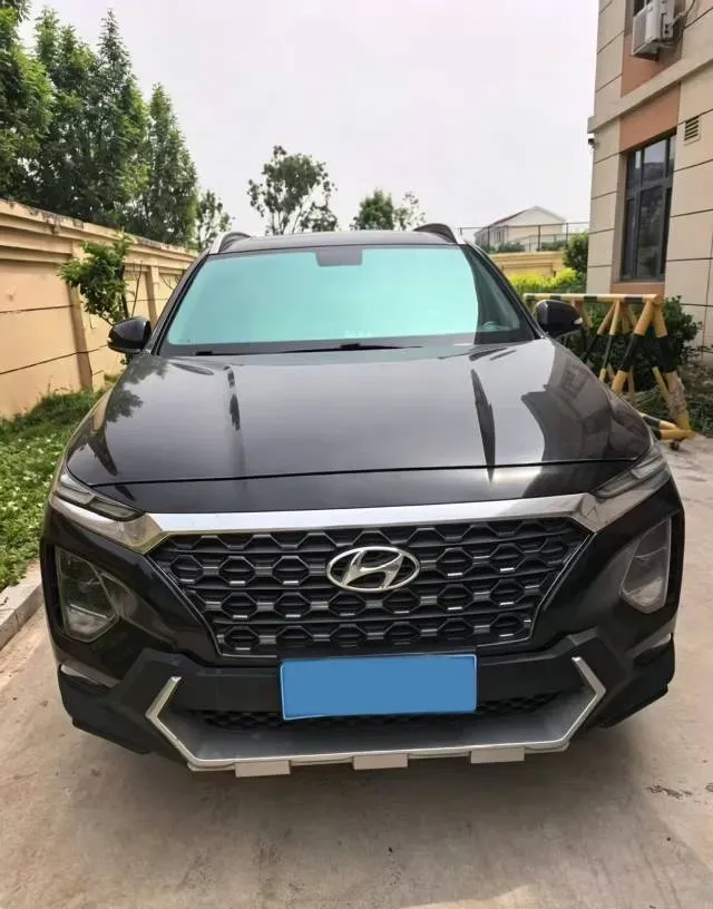 2020 Hyundai Santafe 2.0T 230HP L4 8AT,autocango,china used car exporter,china ev exporter,chinese used car exporter,chinese used ev exporter