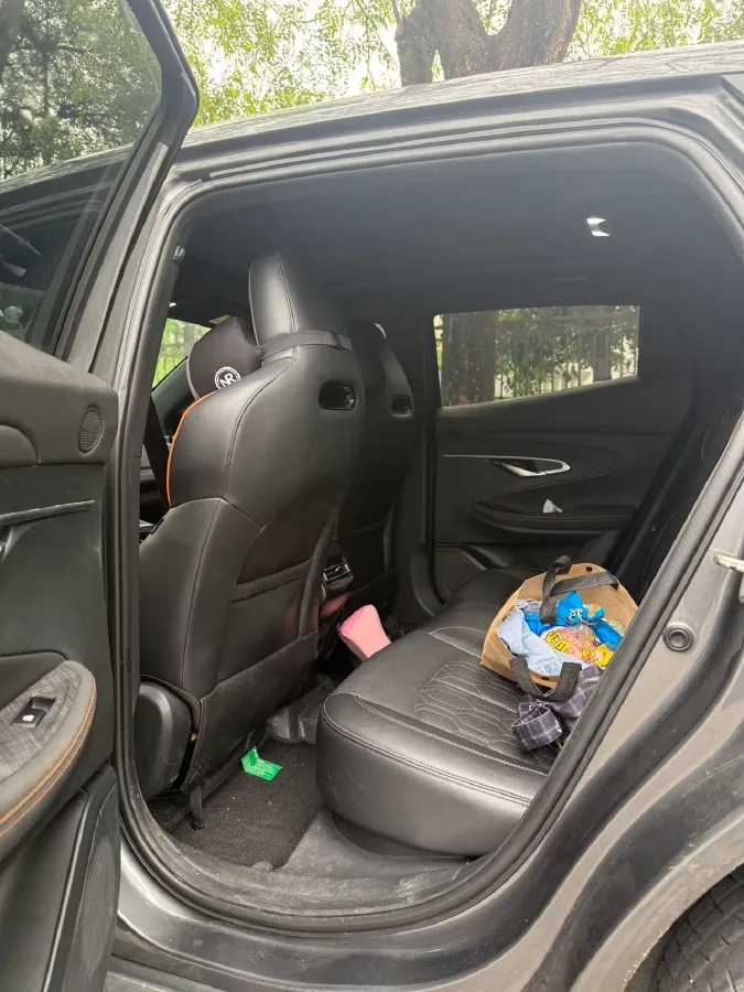 2022 ChangAn UNI-T 1.5T 188HP L4 7DCT,autocango,china used car exporter,china ev exporter,chinese used car exporter,chinese used ev exporter