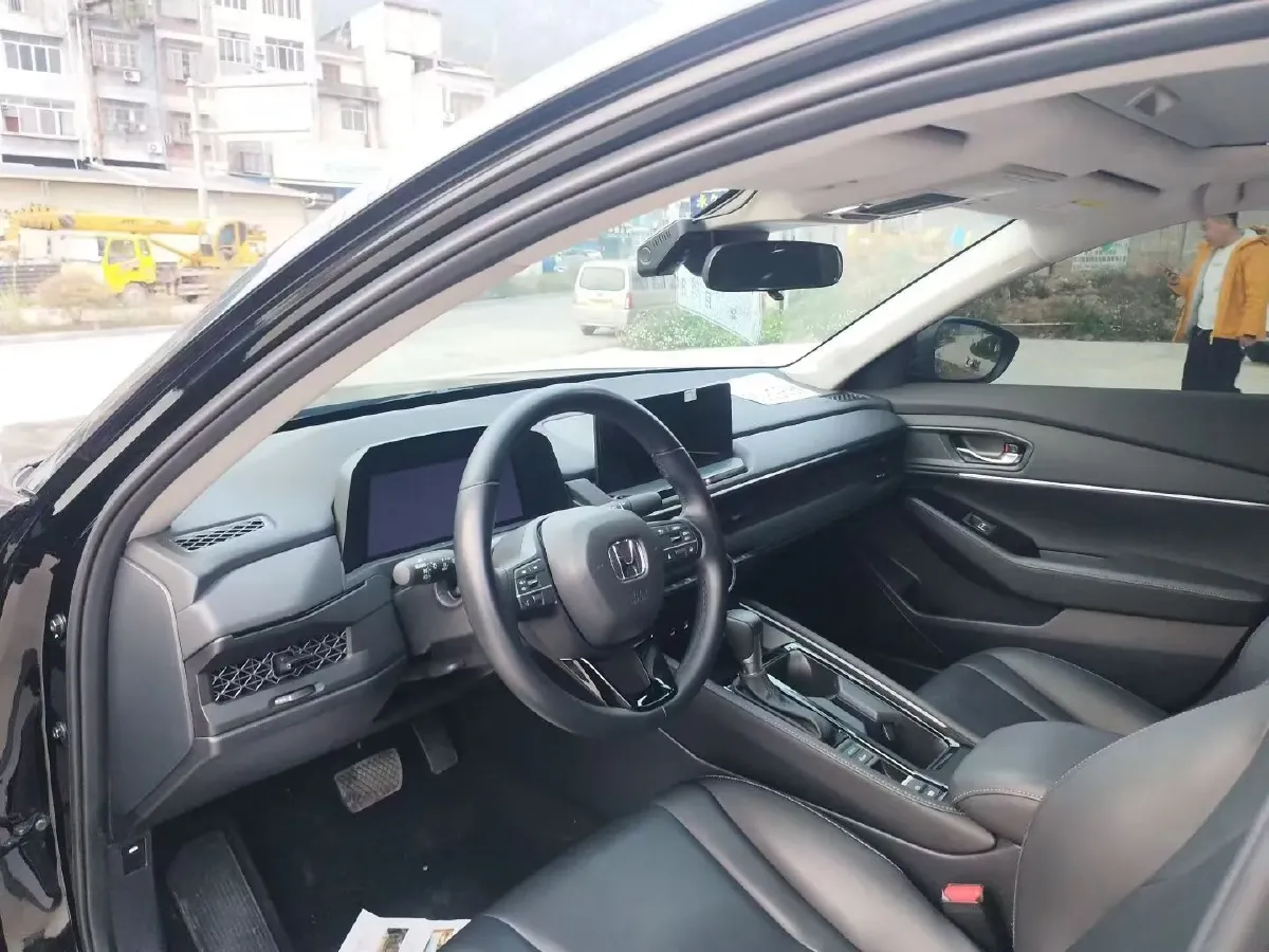 2025 Honda Accord 1.5T 192HP L4 CVT,autocango,china used car exporter,china ev exporter,chinese used car exporter,chinese used ev exporter