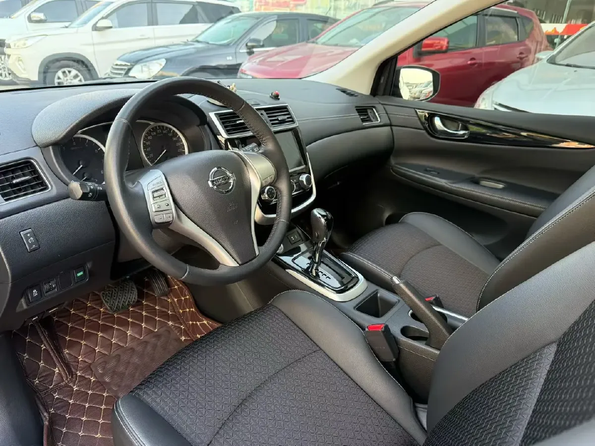 2020 Nissan Tiida 1.6L 126HP L4 CVT,autocango,china used car exporter,china ev exporter,chinese used car exporter,chinese used ev exporter