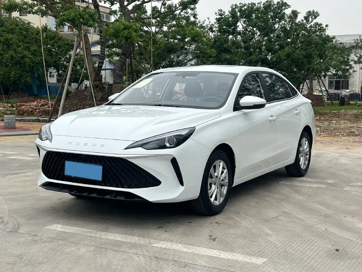 2026 Roewe i5 1.5L 129HP L4 CVT,autocango,china used car exporter,china ev exporter,chinese used car exporter,chinese used ev exporter
