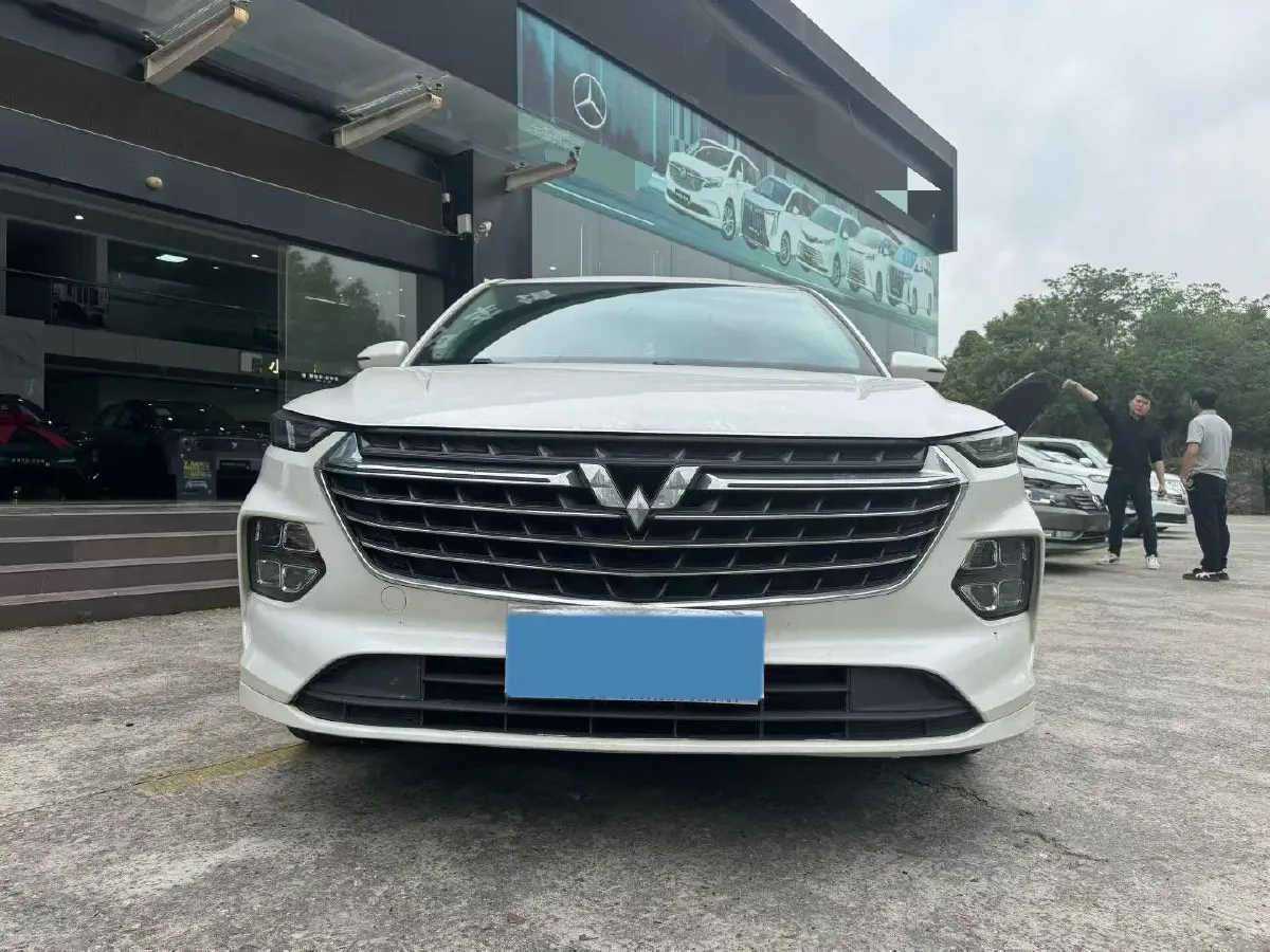 2020 WuLing KaiJie 1.5T 147HP L4 CVT,autocango,china used car exporter,china ev exporter,chinese used car exporter,chinese used ev exporter