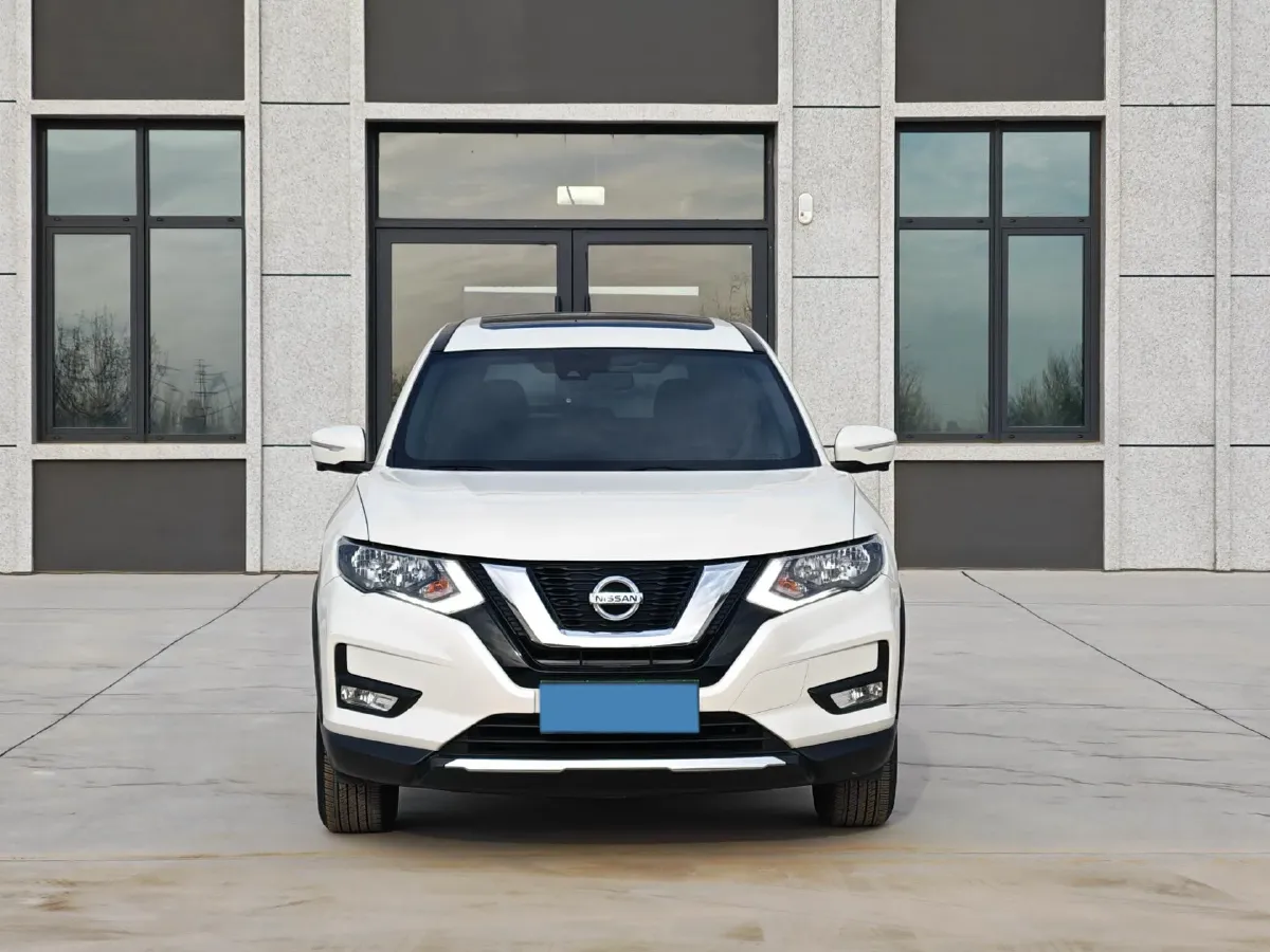 2019 Nissan X-Trail 2.0L 154HP L4 CVT,autocango,china used car exporter,china ev exporter,chinese used car exporter,chinese used ev exporter