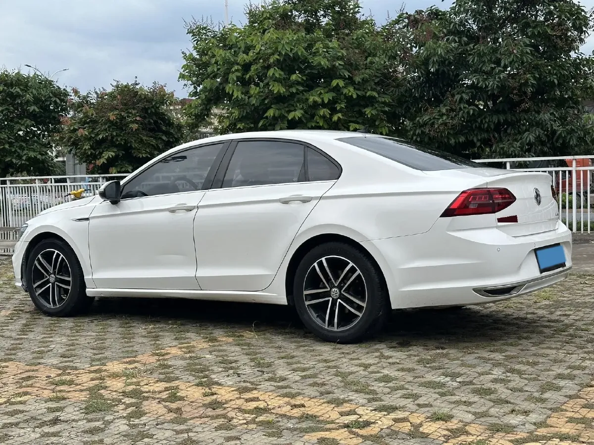 2019 Volkswagen Passat 1.4T 150HP L4 7DCT,autocango,china used car exporter,china ev exporter,chinese used car exporter,chinese used ev exporter