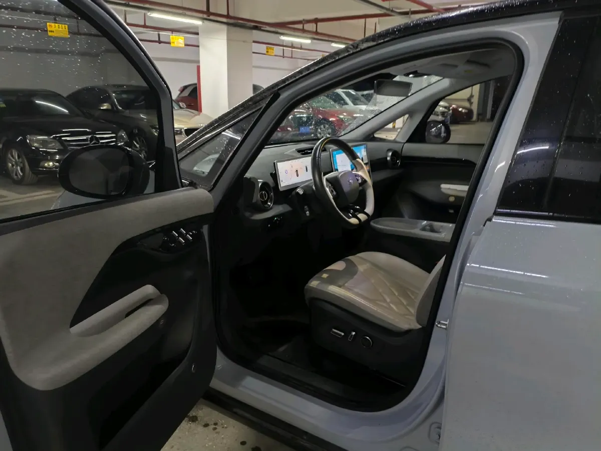 2023 JAC T8 2.0T 170HP L4 8AT,autocango,china used car exporter,china ev exporter,chinese used car exporter,chinese used ev exporter