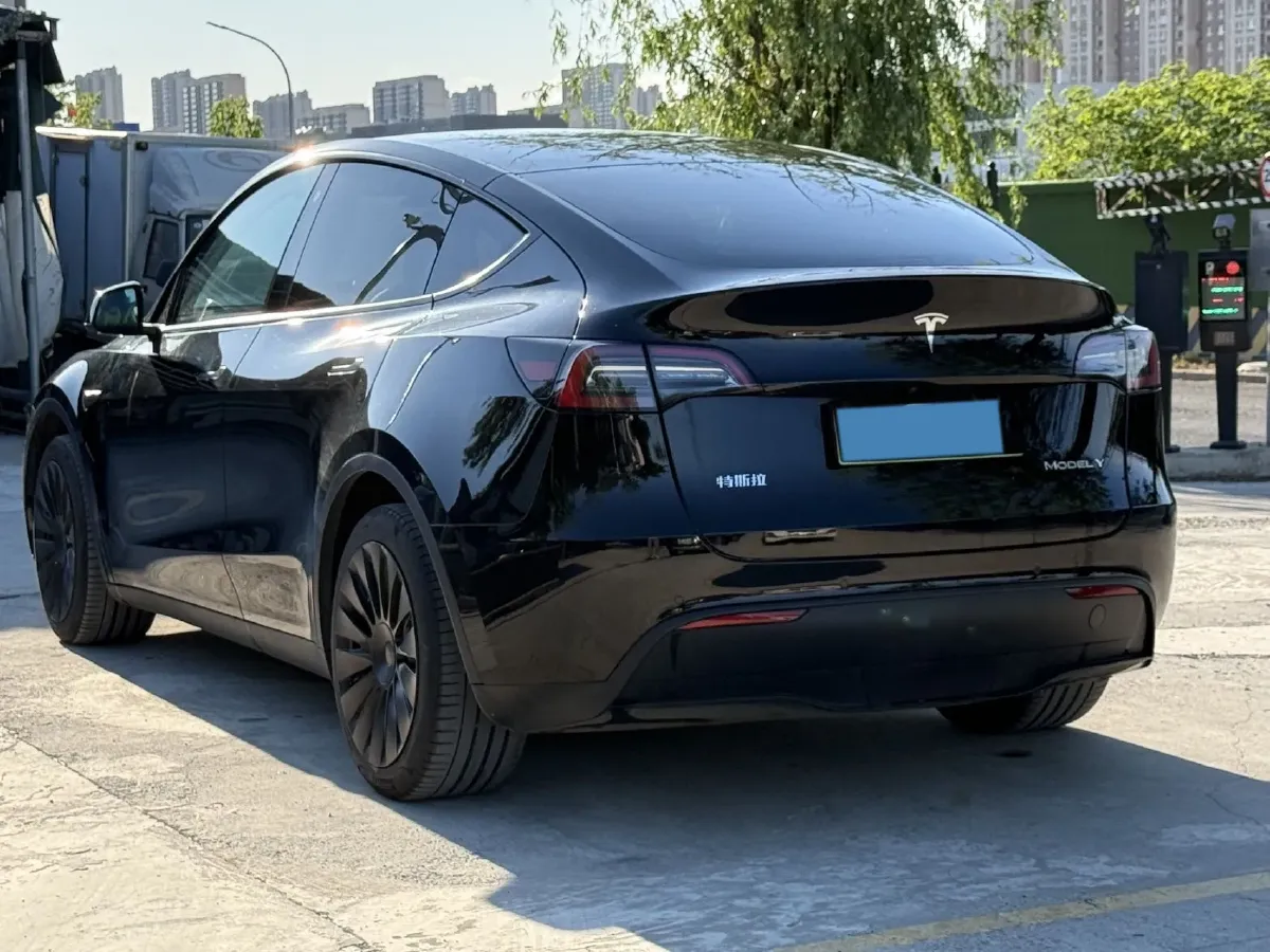 2022 Tesla Model Y BEV 60KWH,autocango,china used car exporter,china ev exporter,chinese used car exporter,chinese used ev exporter