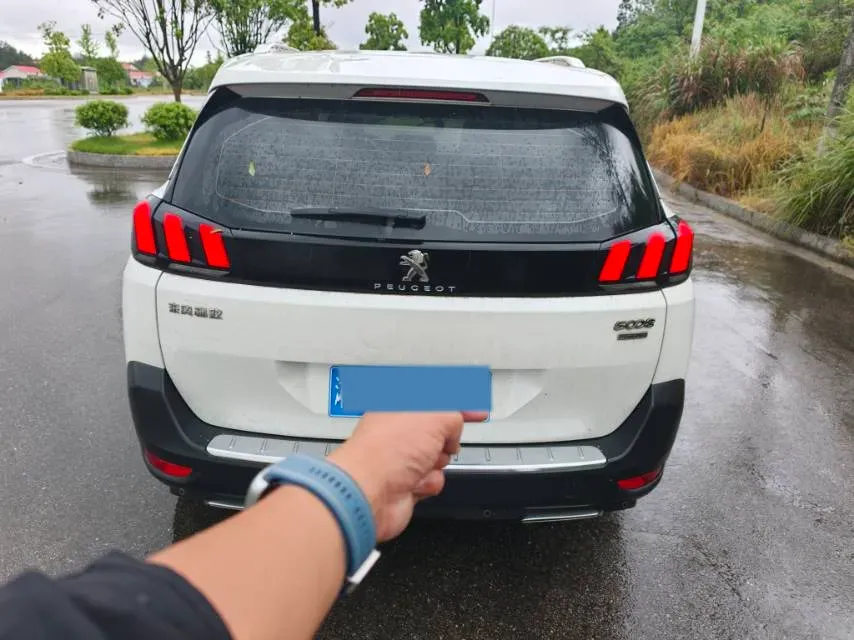 2019 Peugeot 5008 1.6T 167HP L4 6AT,autocango,china used car exporter,china ev exporter,chinese used car exporter,chinese used ev exporter