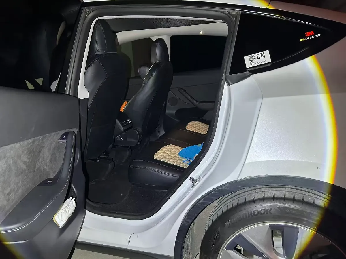 2021 Tesla Model Y BEV 60KWH,autocango,china used car exporter,china ev exporter,chinese used car exporter,chinese used ev exporter
