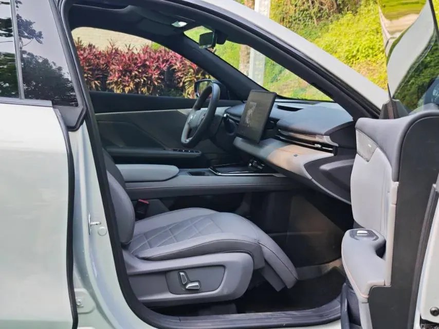 2025 ChangAn QiYuan A07 BEV 56.1KWH,autocango,china used car exporter,china ev exporter,chinese used car exporter,chinese used ev exporter