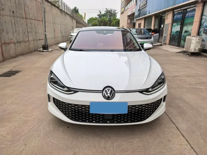 2023 Volkswagen Lamando 1.4T 150HP L4 7DCT,autocango,china used car exporter,china ev exporter,chinese used car exporter,chinese used ev exporter