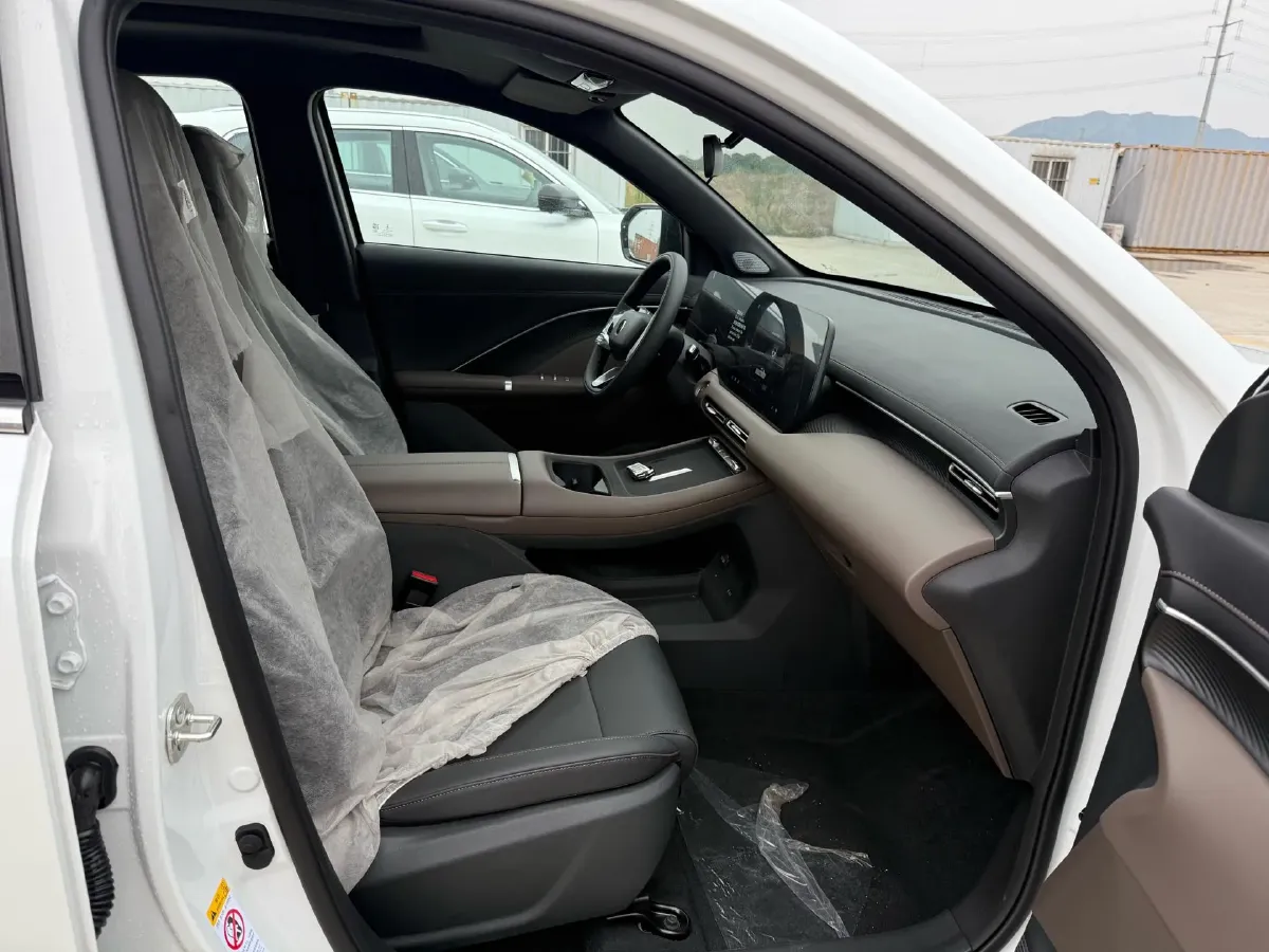 2026 ChangAn CS55 Plus 1.5T 192HP L4 7DCT,autocango,china used car exporter,china ev exporter,chinese used car exporter,chinese used ev exporter