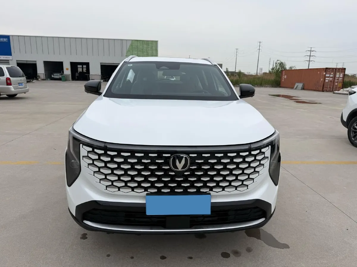 2026 ChangAn CS55 Plus 1.5T 192HP L4 7DCT,autocango,china used car exporter,china ev exporter,chinese used car exporter,chinese used ev exporter