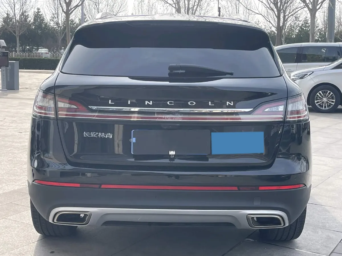 2021 Lincoln Nautilus 2.7T 322HP V6 8AT,autocango,china used car exporter,china ev exporter,chinese used car exporter,chinese used ev exporter
