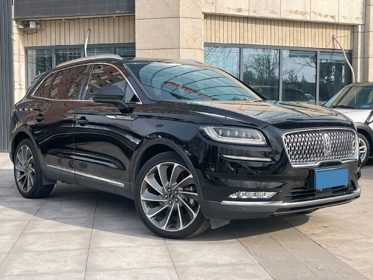 2021 Lincoln Nautilus 2.7T 322HP V6 8AT,autocango,china used car exporter,china ev exporter,chinese used car exporter,chinese used ev exporter