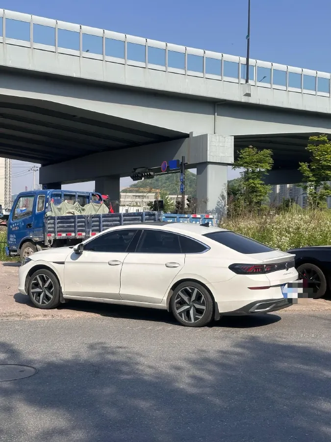 2023 Volkswagen Lamando 1.4T 150HP L4 7DCT,autocango,china used car exporter,china ev exporter,chinese used car exporter,chinese used ev exporter