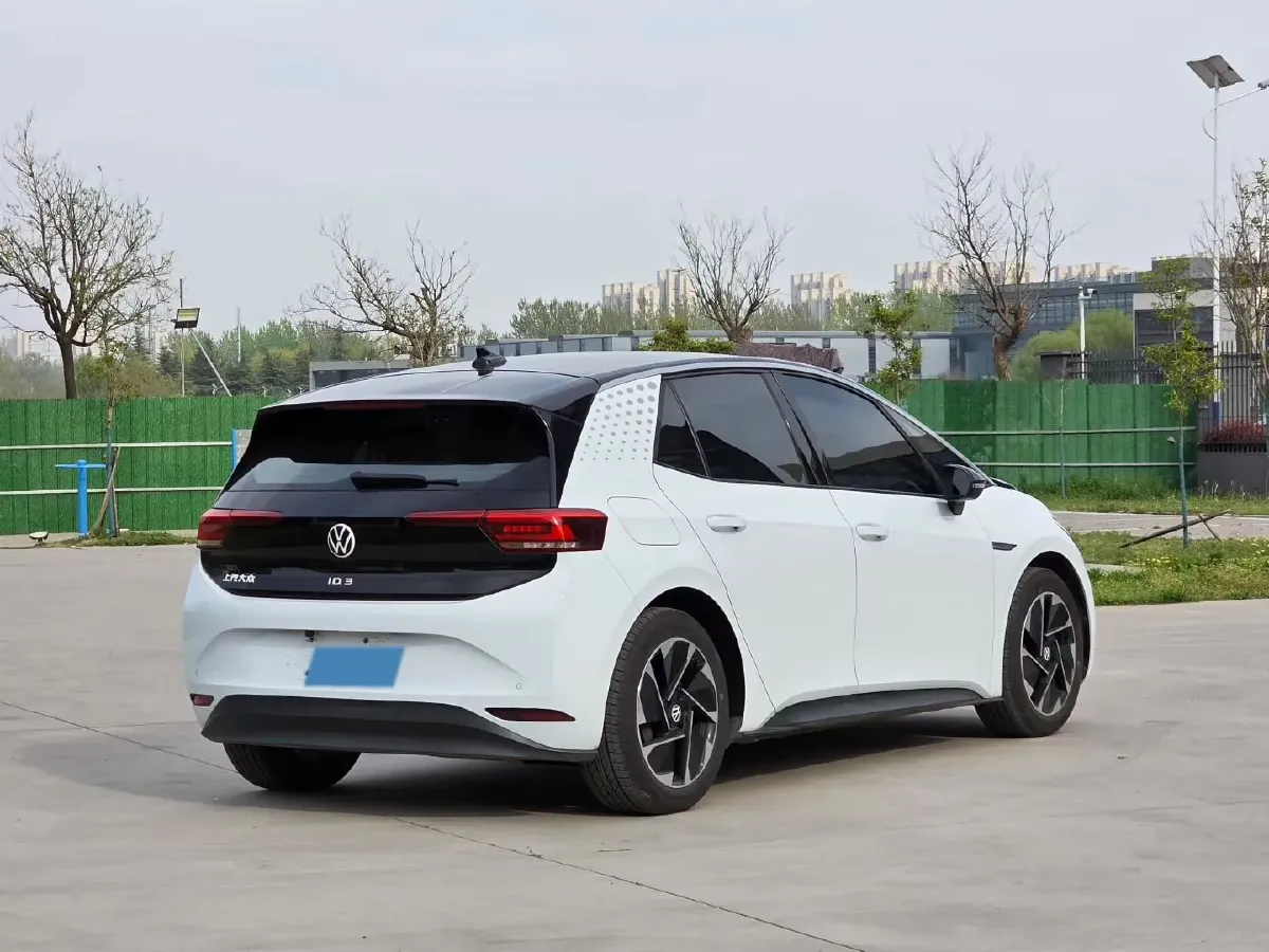 2023 Volkswagen ID.3 BEV 52.8KWH,autocango,china used car exporter,china ev exporter,chinese used car exporter,chinese used ev exporter