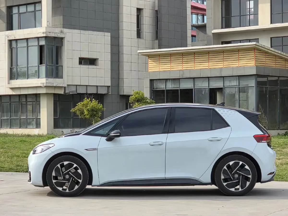 2023 Volkswagen ID.3 BEV 52.8KWH,autocango,china used car exporter,china ev exporter,chinese used car exporter,chinese used ev exporter