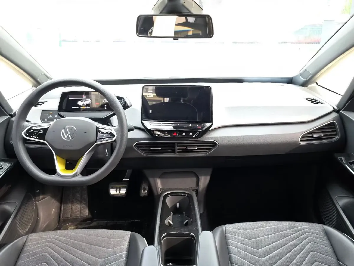2023 Volkswagen ID.3 BEV 52.8KWH,autocango,china used car exporter,china ev exporter,chinese used car exporter,chinese used ev exporter