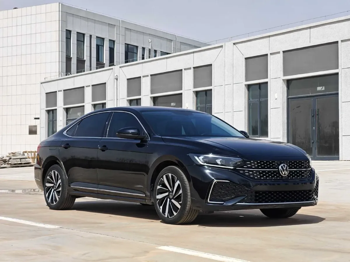 2022 Skoda Kodiak GT 2.0T 186HP L4 7DCT,autocango,china used car exporter,china ev exporter,chinese used car exporter,chinese used ev exporter