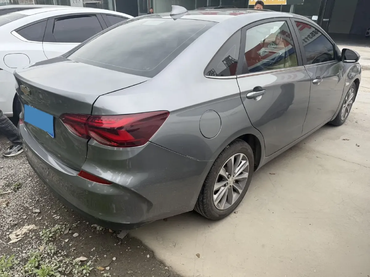 2021 Chevrolet Monza 1.5L 113HP L4 6AT,autocango,china used car exporter,china ev exporter,chinese used car exporter,chinese used ev exporter