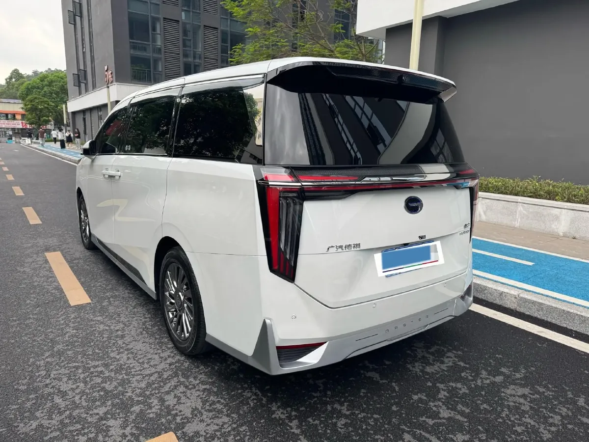 2023 GAC Trumpchi M8 2.0T 190HP L4 E-CVT Hybrid,autocango,china used car exporter,china ev exporter,chinese used car exporter,chinese used ev exporter