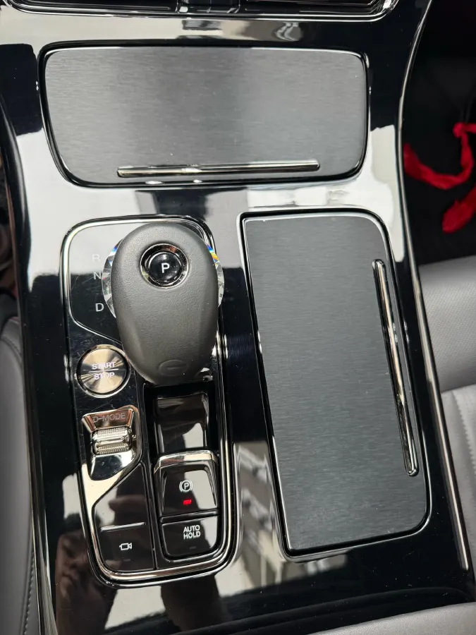 2023 GAC Trumpchi M8 2.0T 190HP L4 E-CVT Hybrid,autocango,china used car exporter,china ev exporter,chinese used car exporter,chinese used ev exporter