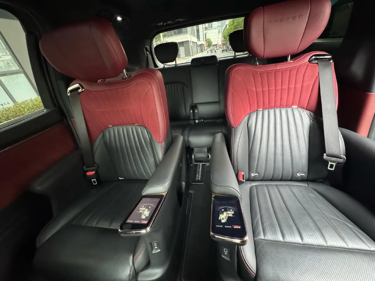 2023 GAC Trumpchi M8 2.0T 190HP L4 E-CVT Hybrid,autocango,china used car exporter,china ev exporter,chinese used car exporter,chinese used ev exporter