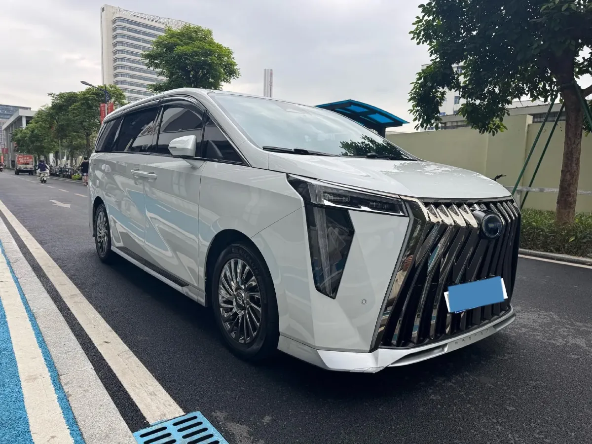 2023 GAC Trumpchi M8 2.0T 190HP L4 E-CVT Hybrid,autocango,china used car exporter,china ev exporter,chinese used car exporter,chinese used ev exporter