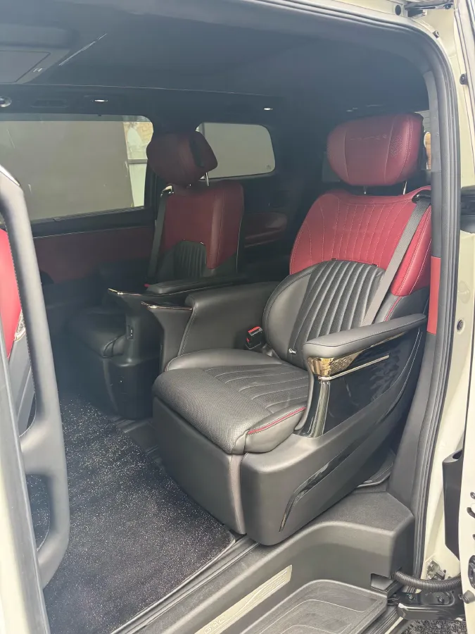 2023 GAC Trumpchi M8 2.0T 190HP L4 E-CVT Hybrid,autocango,china used car exporter,china ev exporter,chinese used car exporter,chinese used ev exporter