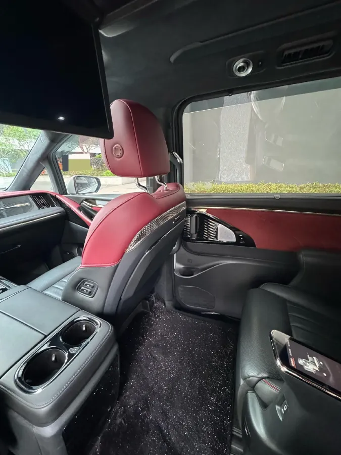 2023 GAC Trumpchi M8 2.0T 190HP L4 E-CVT Hybrid,autocango,china used car exporter,china ev exporter,chinese used car exporter,chinese used ev exporter