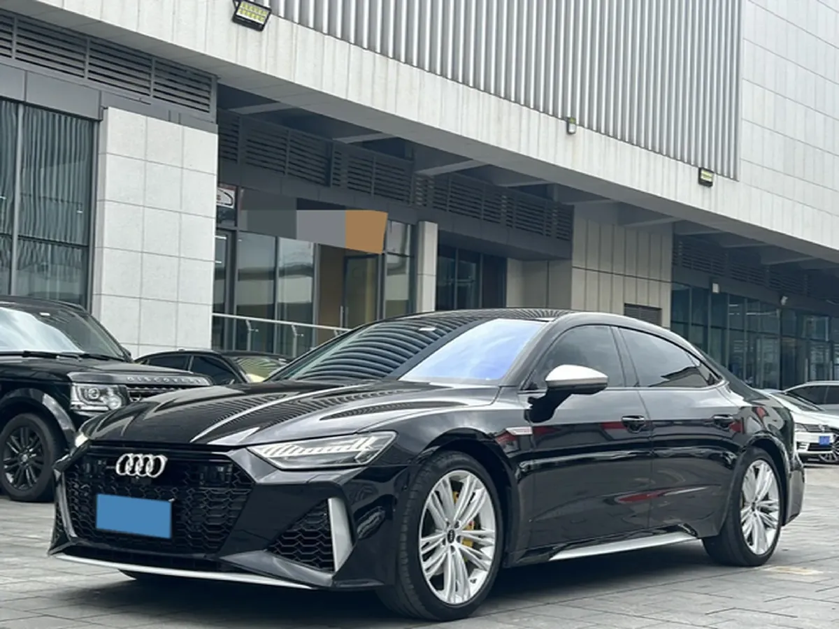 2024 Audi A7L 2.0T 245HP L4 7DCT,autocango,china used car exporter,china ev exporter,chinese used car exporter,chinese used ev exporter
