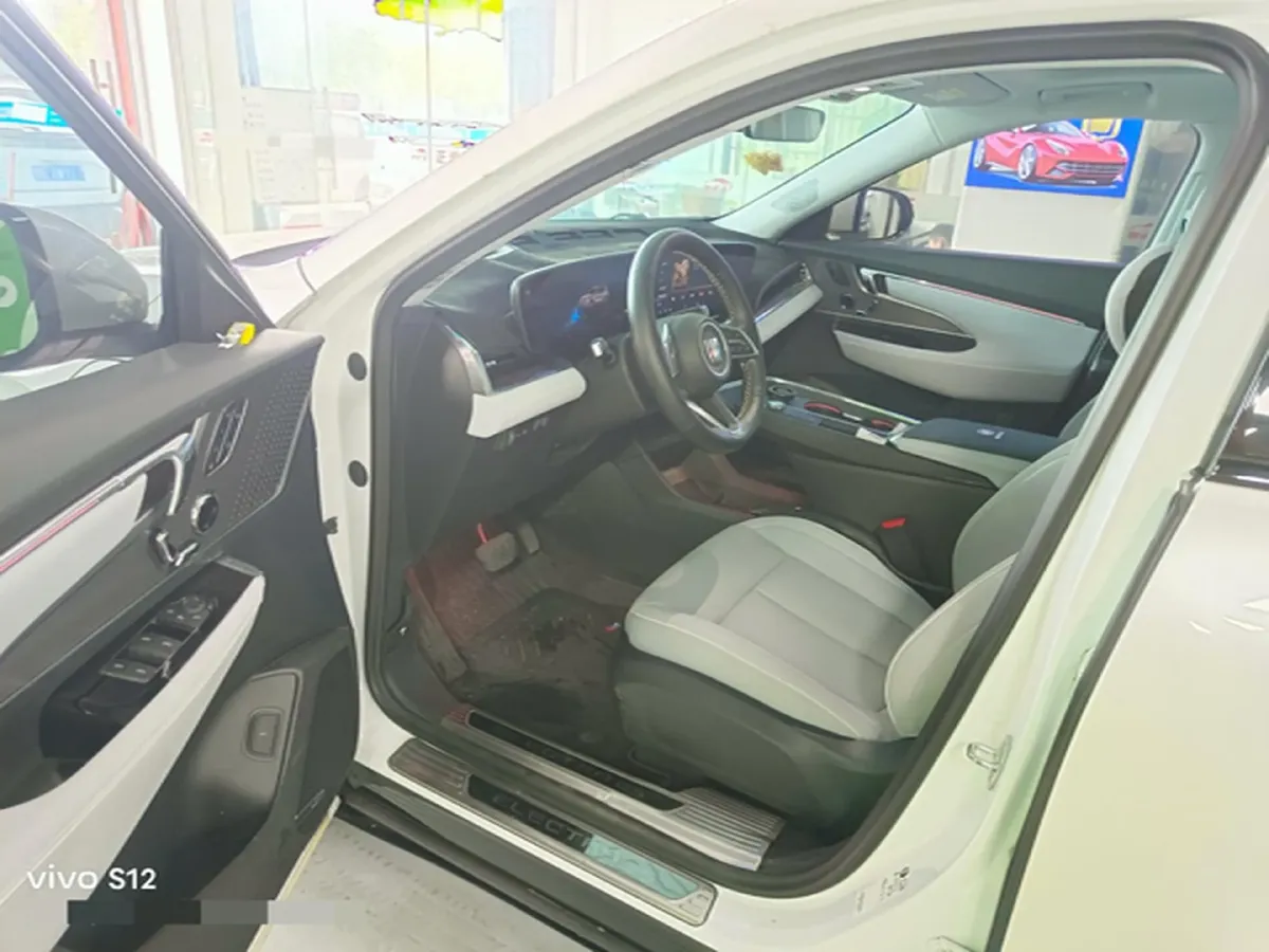 2023 Buick EnvisionPlus 1.5T 211HP L4 9AT,autocango,china used car exporter,china ev exporter,chinese used car exporter,chinese used ev exporter