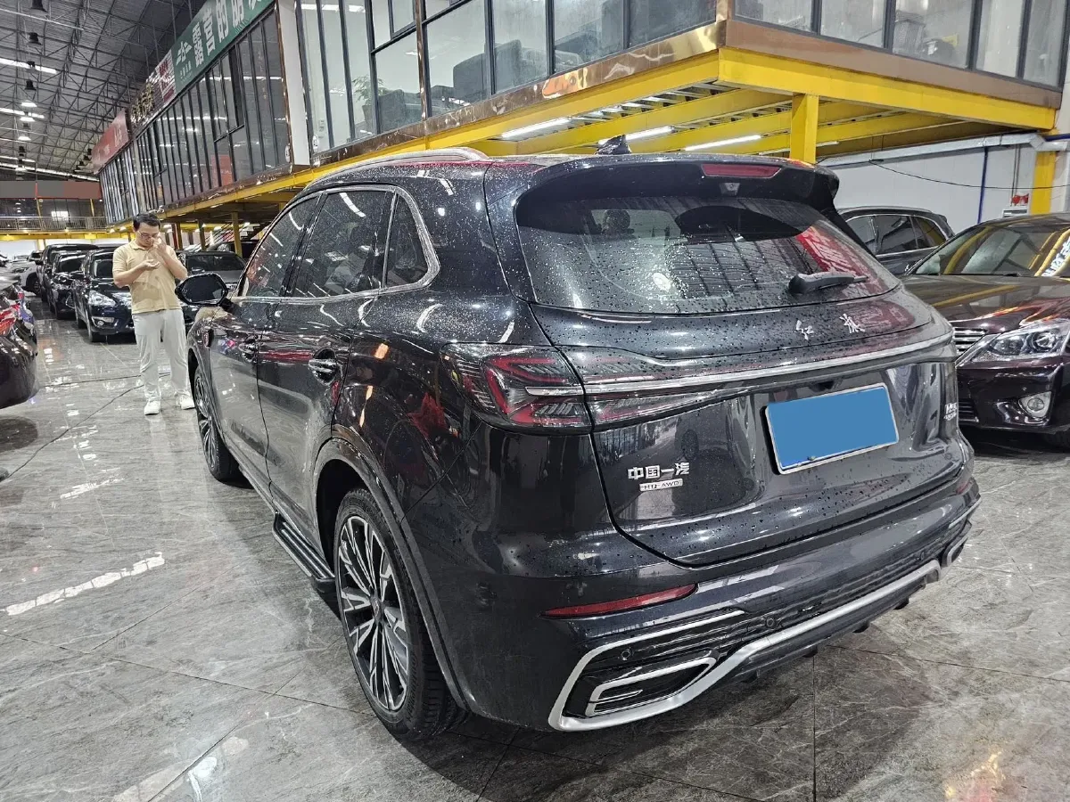 2023 HongQi HS5 2.0T 252HP L4 8AT,autocango,china used car exporter,china ev exporter,chinese used car exporter,chinese used ev exporter