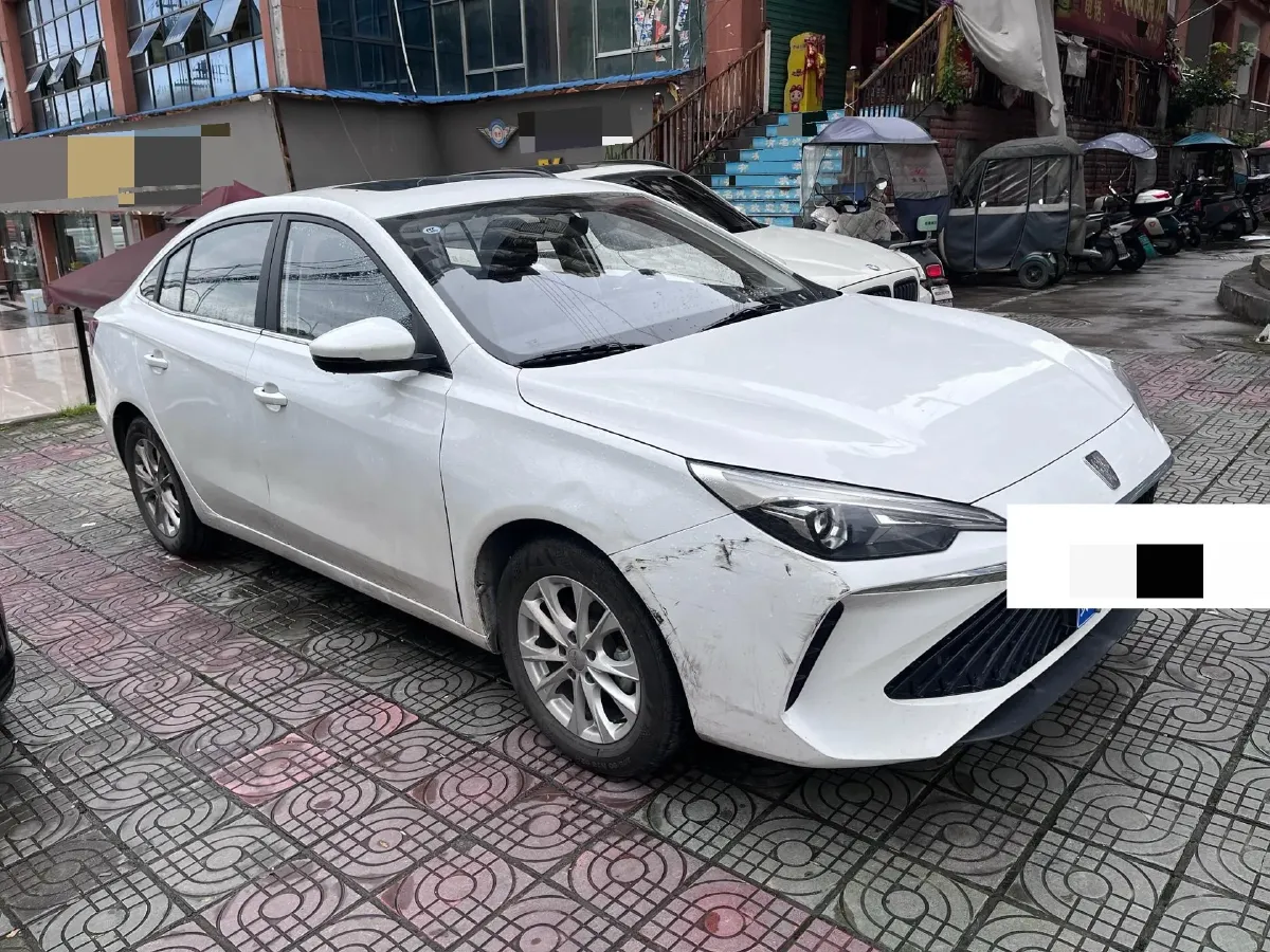2023 Roewe i5 1.5L 129HP L4 CVT,autocango,china used car exporter,china ev exporter,chinese used car exporter,chinese used ev exporter