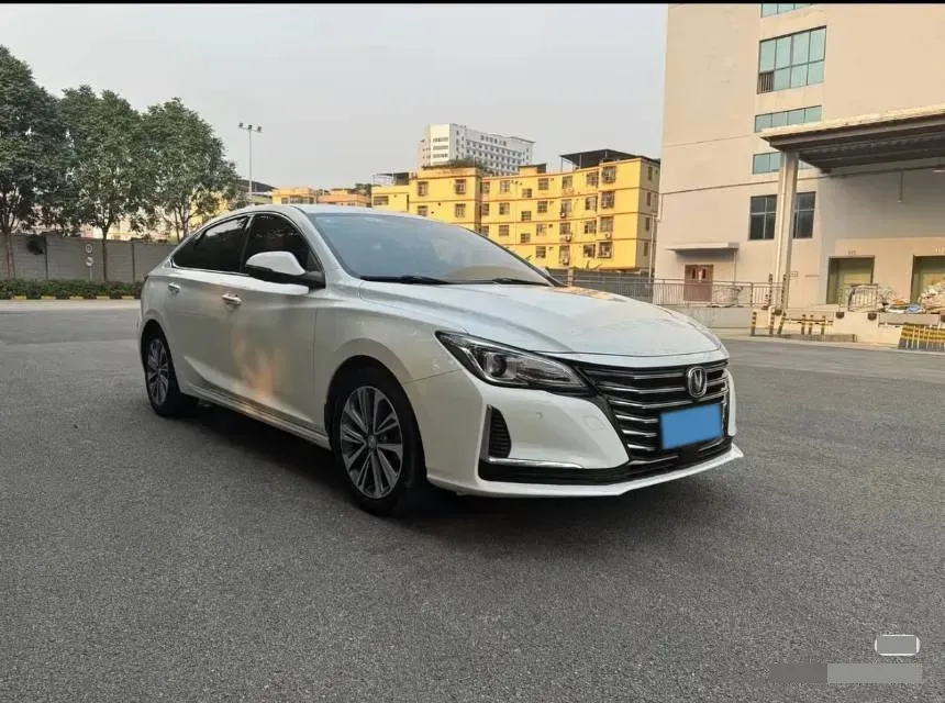 2020 ChangAn Raeton CC 1.5T 156HP L4 6AT,autocango,china used car exporter,china ev exporter,chinese used car exporter,chinese used ev exporter