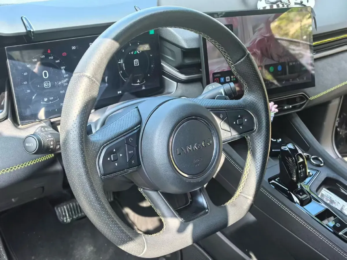 2023 MAXUS G50 1.5T 181HP L4 7DCT,autocango,china used car exporter,china ev exporter,chinese used car exporter,chinese used ev exporter