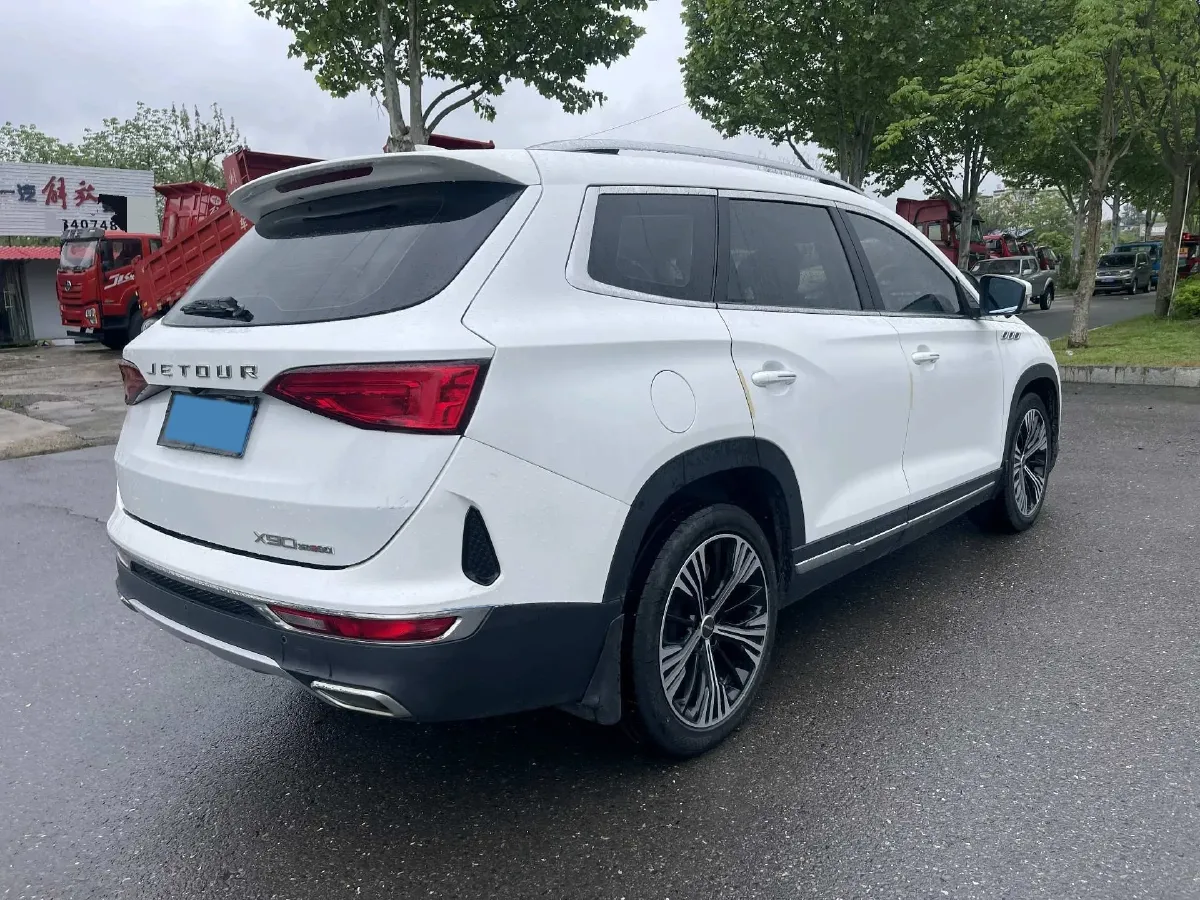 2020 Jetour X90 1.6T 197HP L4 7DCT,autocango,china used car exporter,china ev exporter,chinese used car exporter,chinese used ev exporter